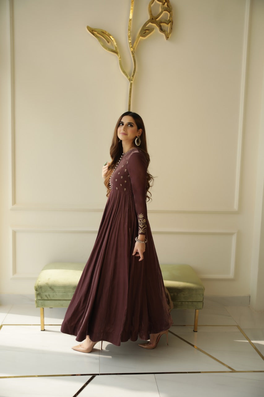 Grape Embroidered Velvet Pishwas Dress (3-Piece) - Image 2