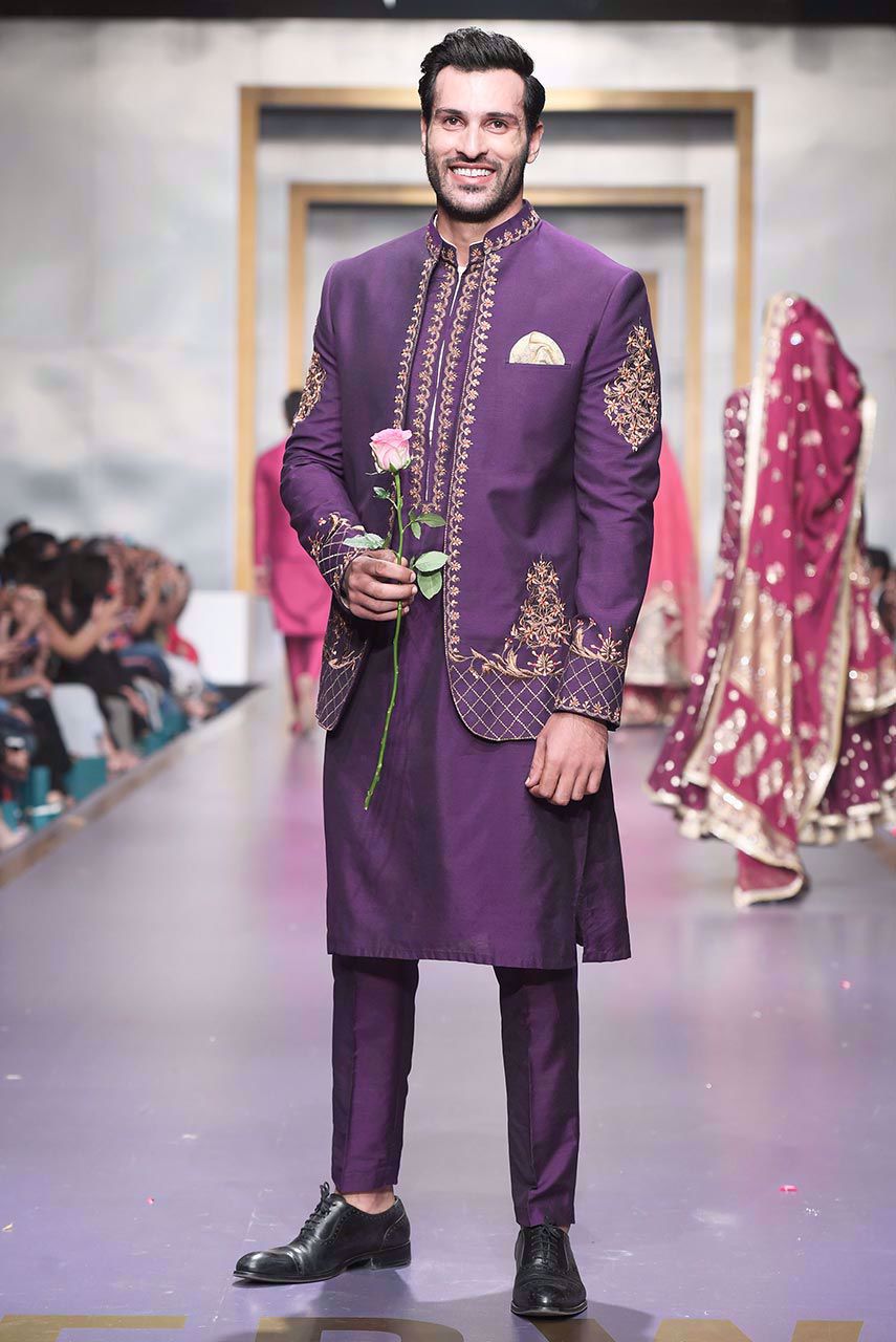 Purple Embroidered Cotton Silk Kurta Pajama (3-Piece) - Image 1