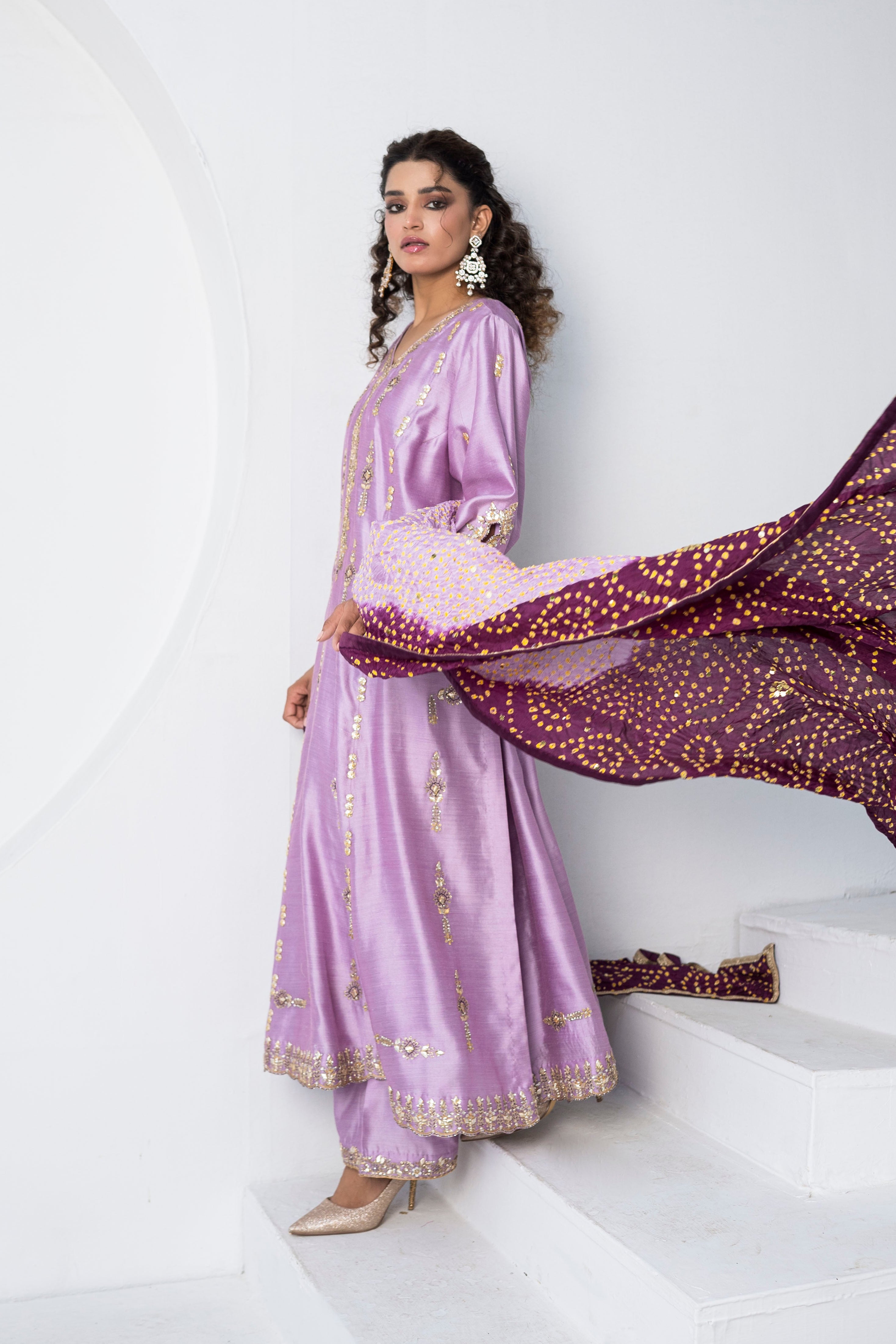 Pakistani Lilac Embellished Khaddi Silk Salwar Kameez (3-Piece) - Image 2