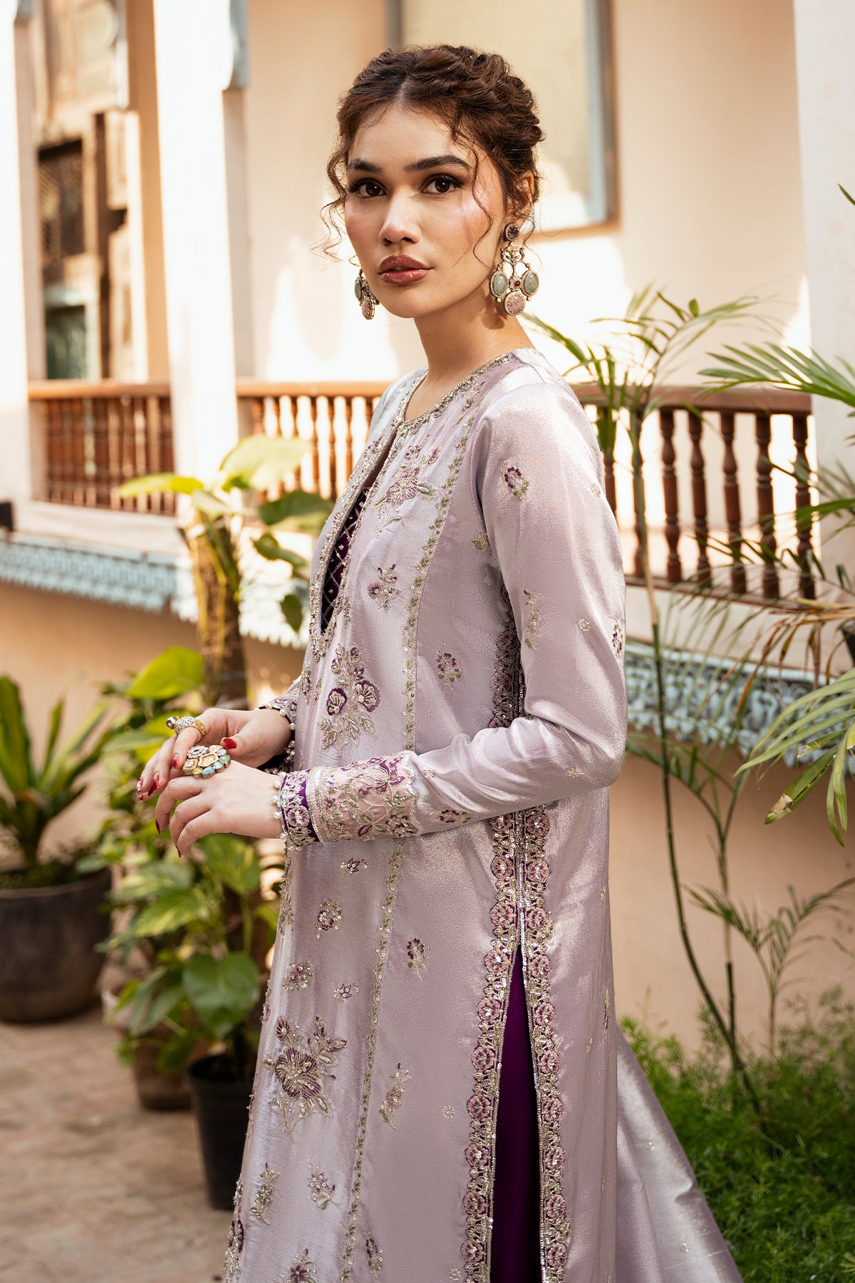 Pakistani Lavender Zardozi Masoori Silk Salwar Kameez (3-Piece) - Image 2