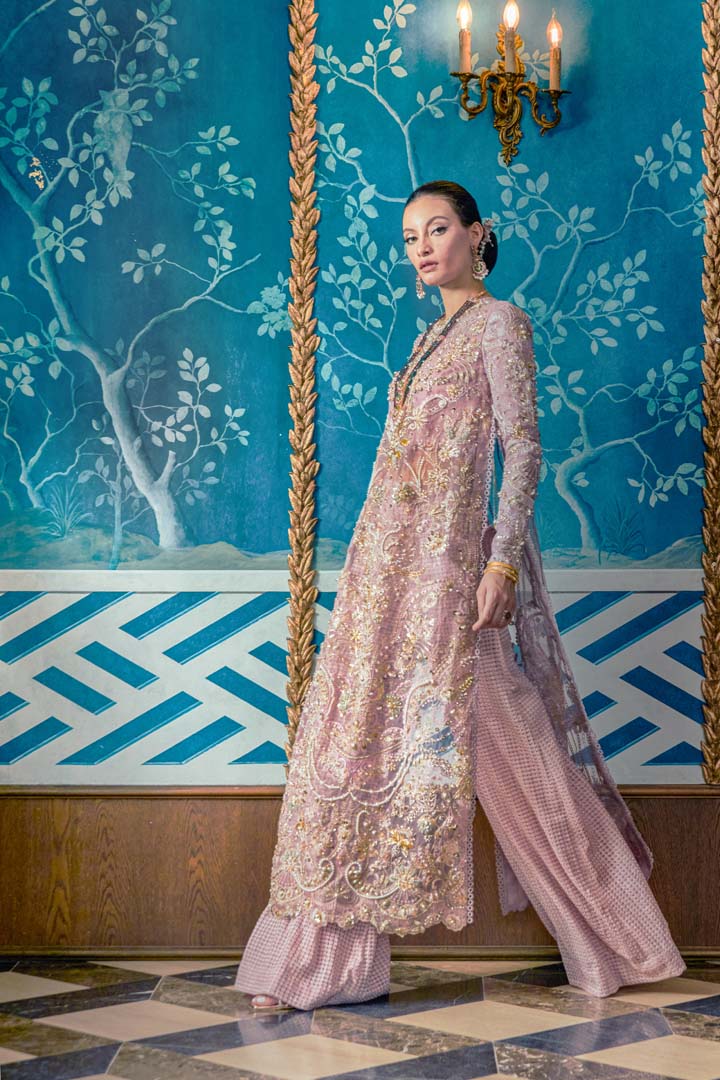 Pakistani Lilac Embellished Net Salwar Kameez (2-Piece) - Image 3