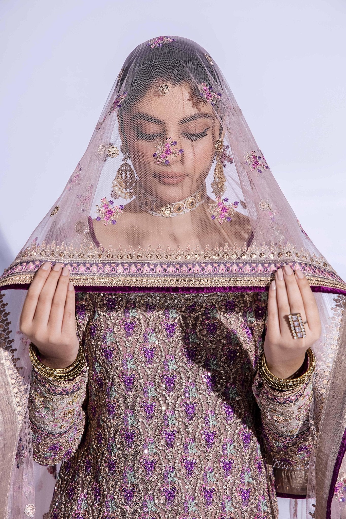 Mauve Zardozi Net Salwar Kameez (3-Piece) - Image 6