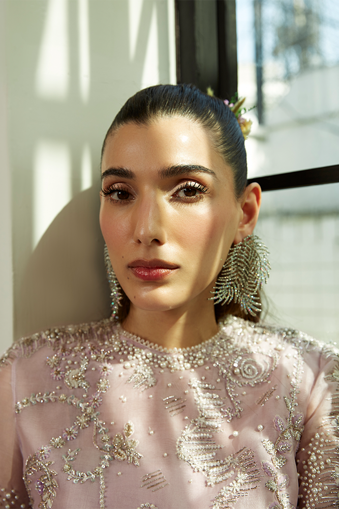 Lilac Embroidered Organza Salwar Kameez (3-Piece) - Image 2