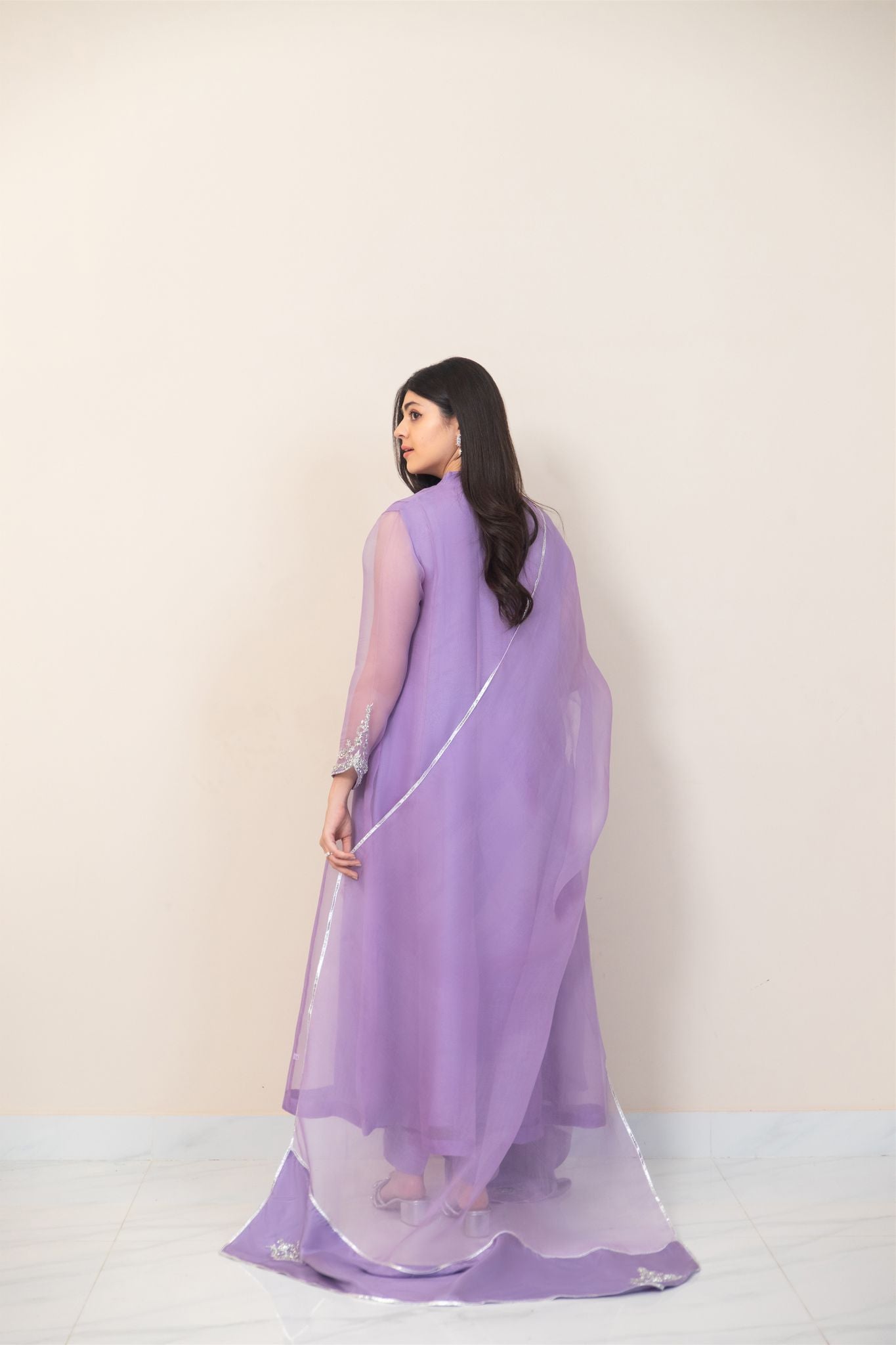 Pakistani Lilac Embroidered Pure Organza Salwar Kameez (3-Piece) - Image 4