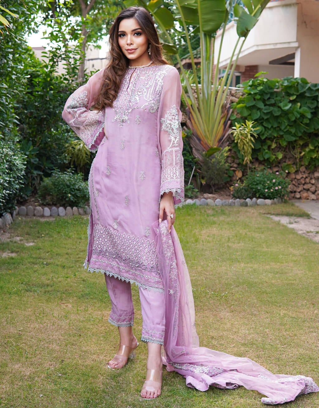 Pakistani Lilac Thread-Embroidered Organza Salwar Kameez (3-Piece) - Image 5