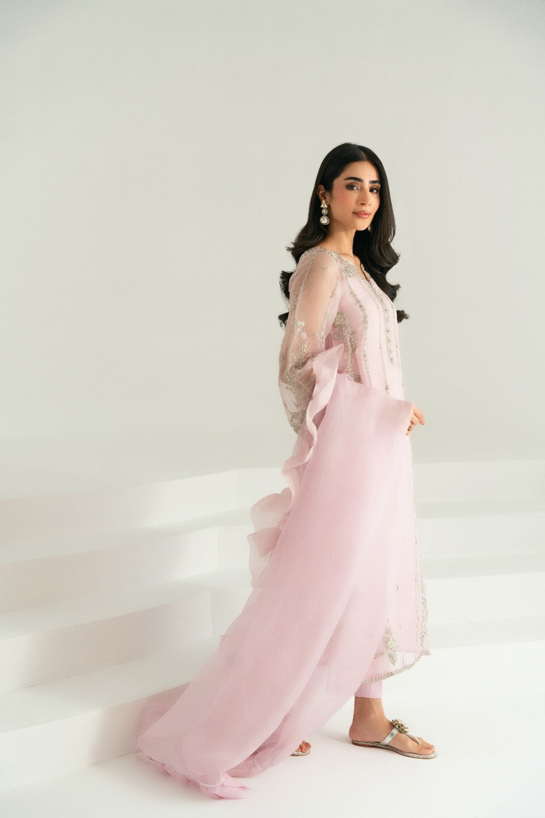 Pakistani Pastel Lilac Embroidered Organza Salwar Kameez (3-Piece) - Image 3