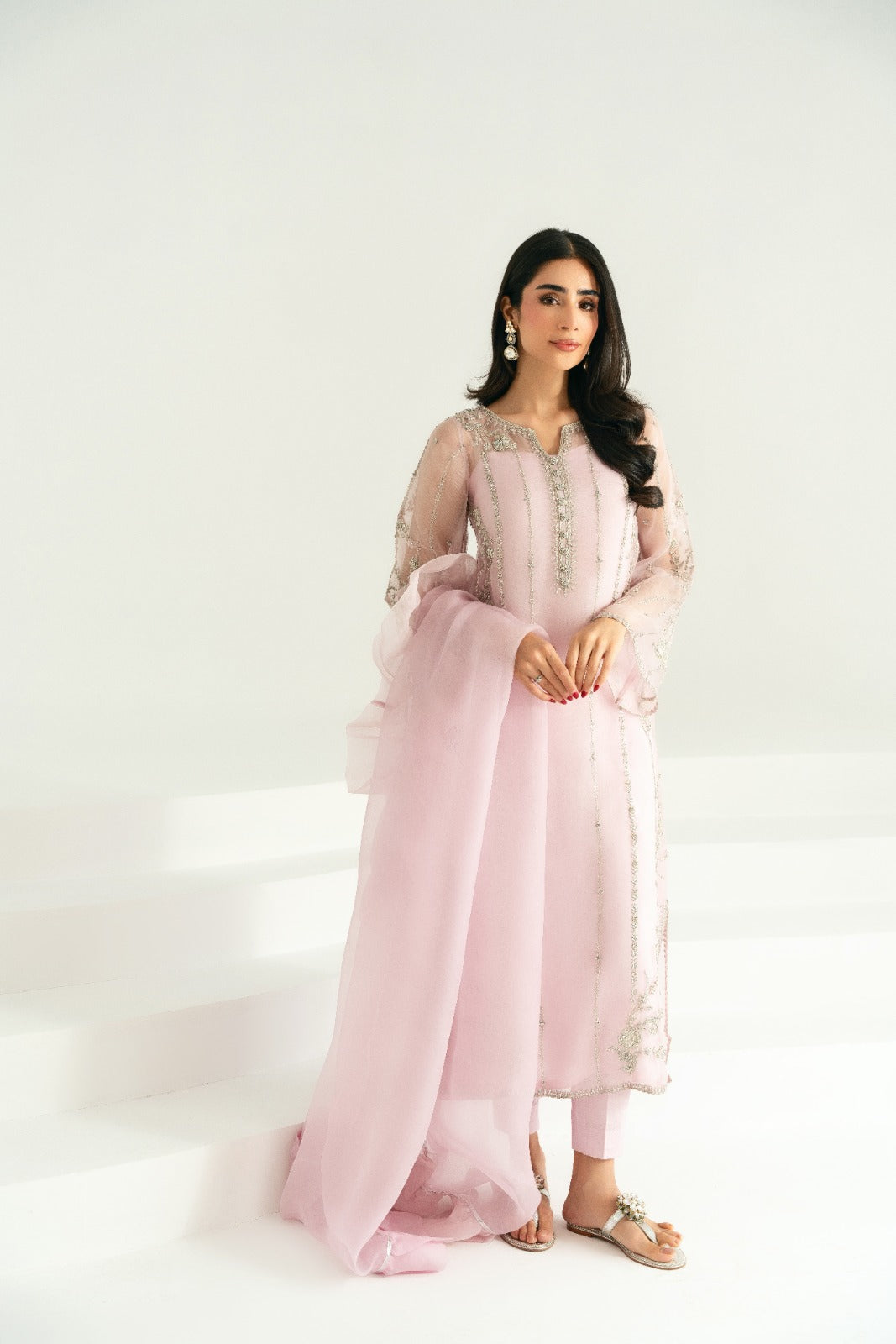 Pakistani Pastel Lilac Embroidered Organza Salwar Kameez (3-Piece) - Image 4