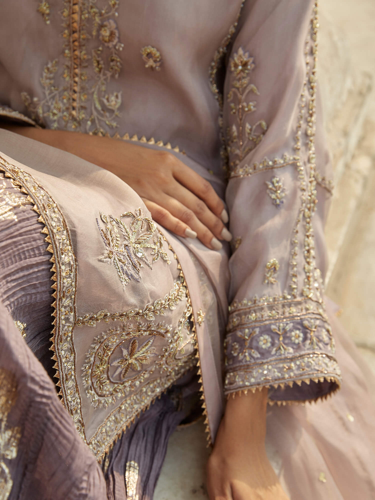 Pakistani Lavender Zardozi Organza Salwar Kameez (3-Piece) - Image 2