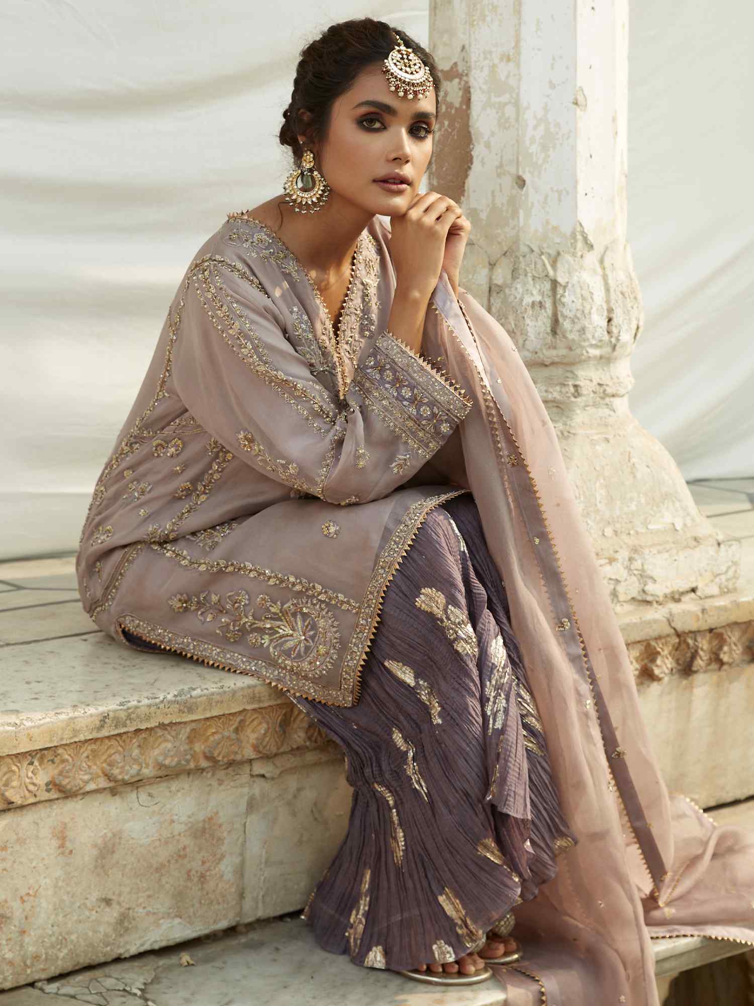 Pakistani Lavender Zardozi Organza Salwar Kameez (3-Piece) - Image 5