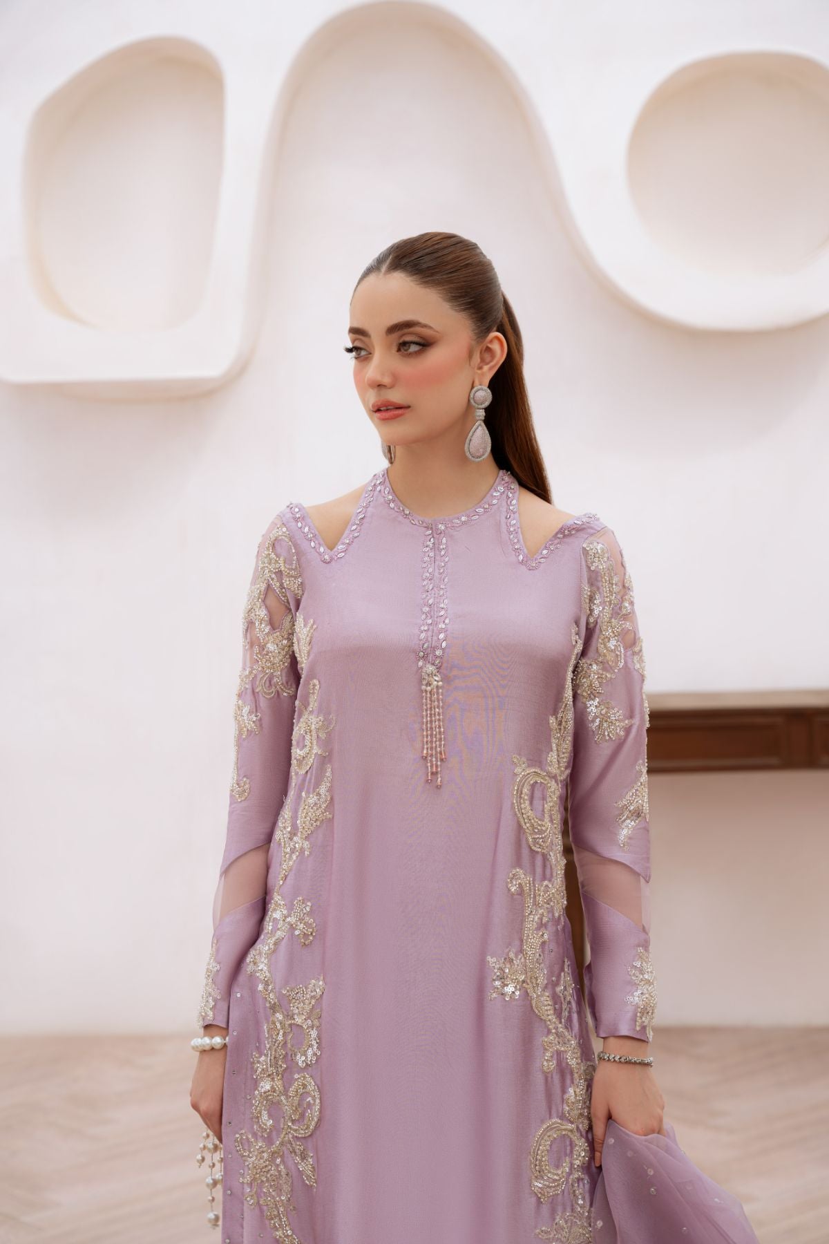 Pakistani Lilac Beaded Sheesha Silk Salwar Kameez (3-Piece) - Image 10
