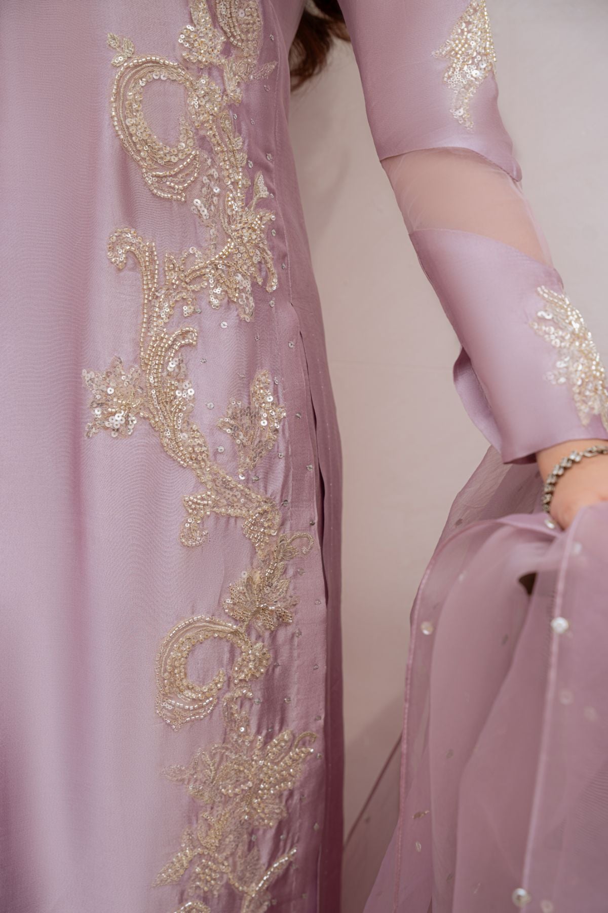 Pakistani Lilac Beaded Sheesha Silk Salwar Kameez (3-Piece) - Image 4