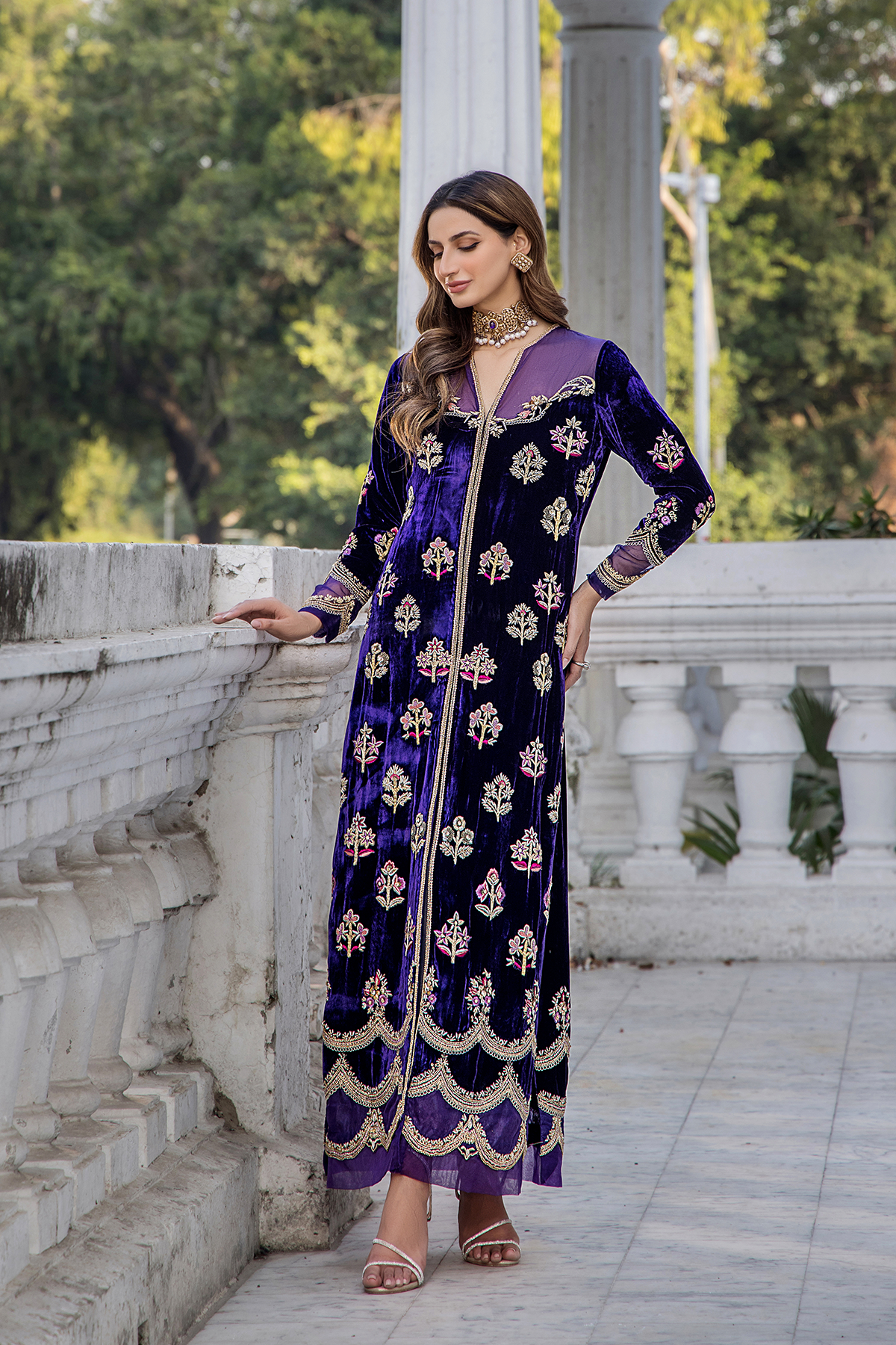 Deep Purple Embroidered Velvet Salwar Kameez (2-Piece) - Image 5