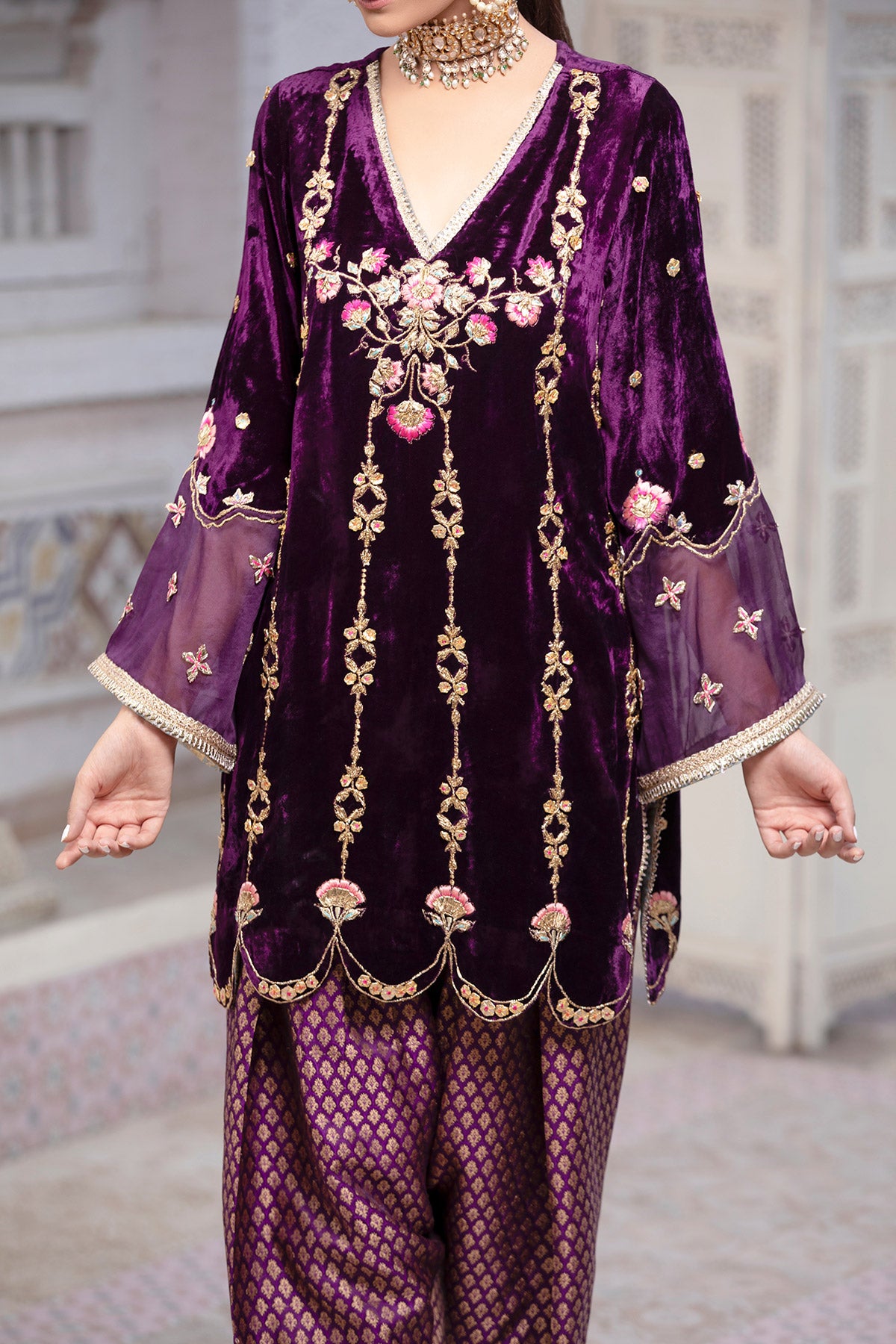Pakistani Plum Velvet Embroidered Salwar Kameez (2-Piece) - Image 3