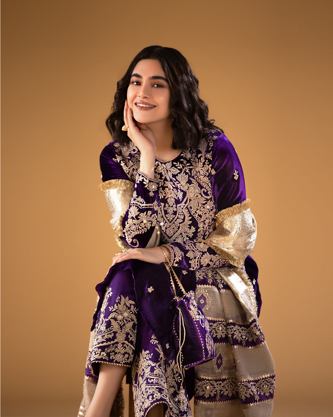 Purple Velvet Embroidered Kurta Set (3-Piece) - Image 3