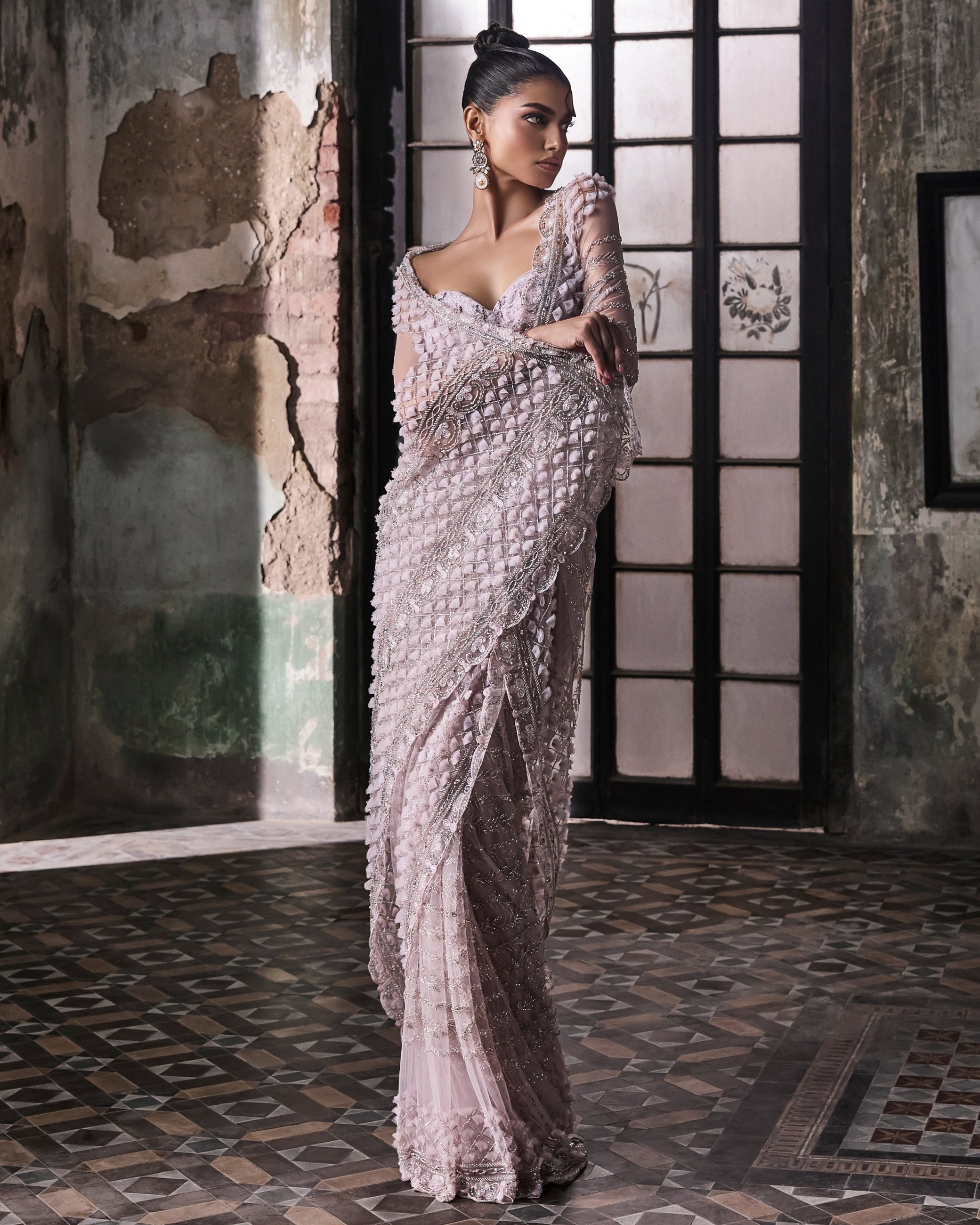 Indian Lavender 3D Petal Net Organza Saree (2-Piece) - Image 5