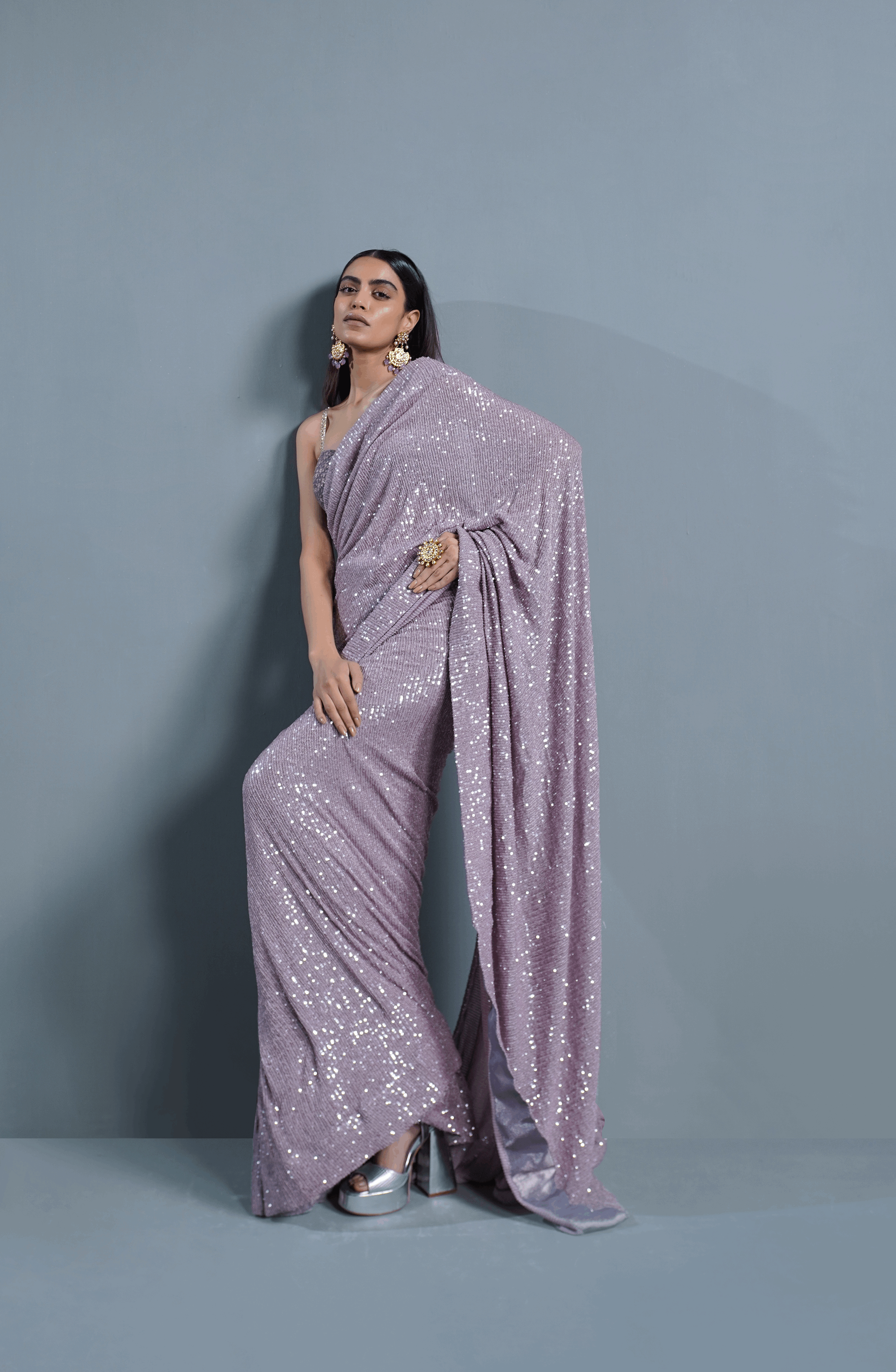 Faded Purple Sequinned Net Saree (3-Piece) - Image 6