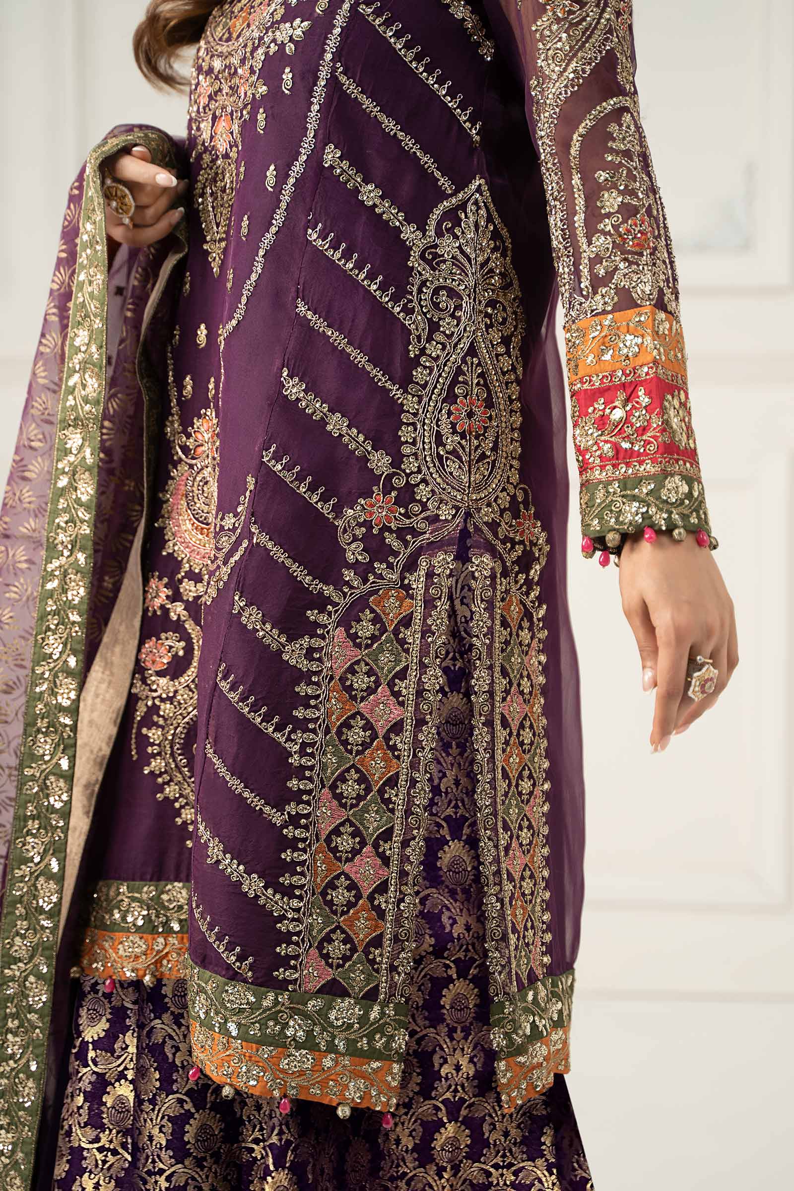 Pakistani Purple Embroidered Organza & Jamawar Sharara (3-Piece) - Image 9