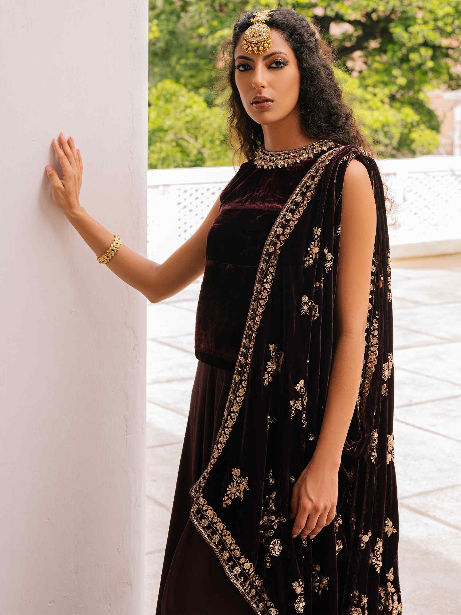 Pakistani Aubergine Embroidered Velvet & Raw Silk Cape Pant Set (2-Piece) - Image 2