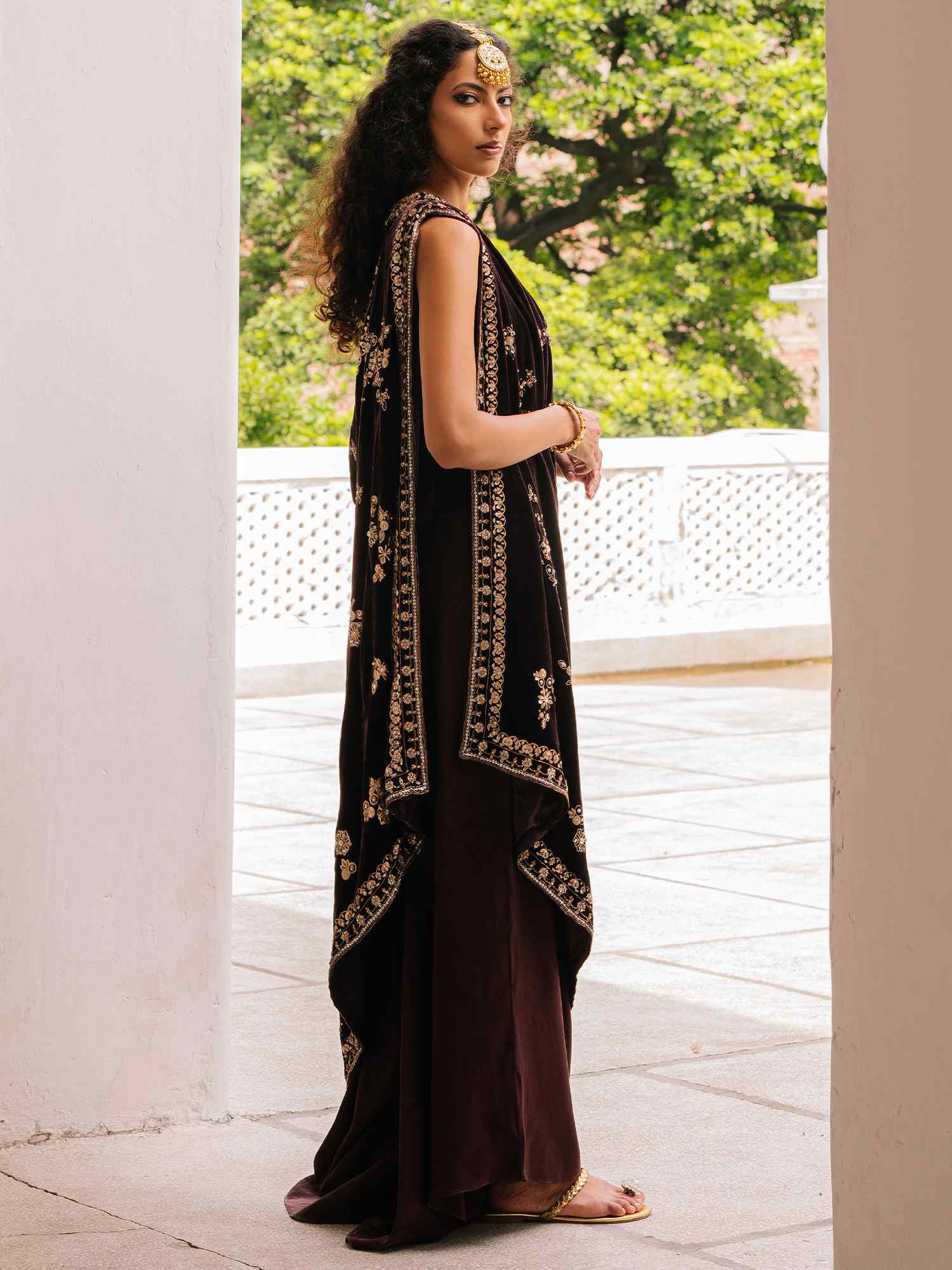 Pakistani Aubergine Embroidered Velvet & Raw Silk Cape Pant Set (2-Piece) - Image 4