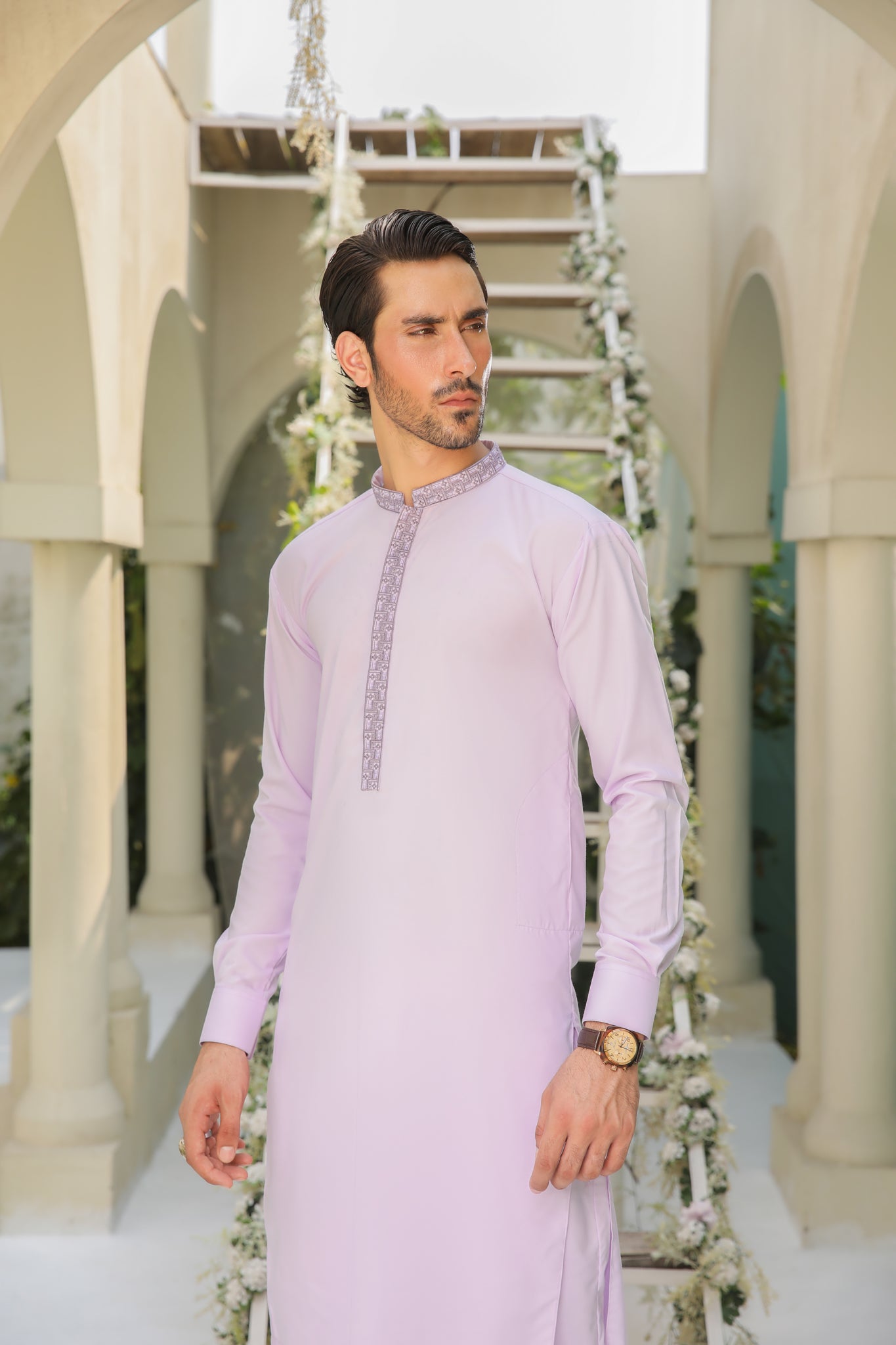 Lilac Embroidered Blended Fabric Kurta Pajama (2-Piece) - Image 1