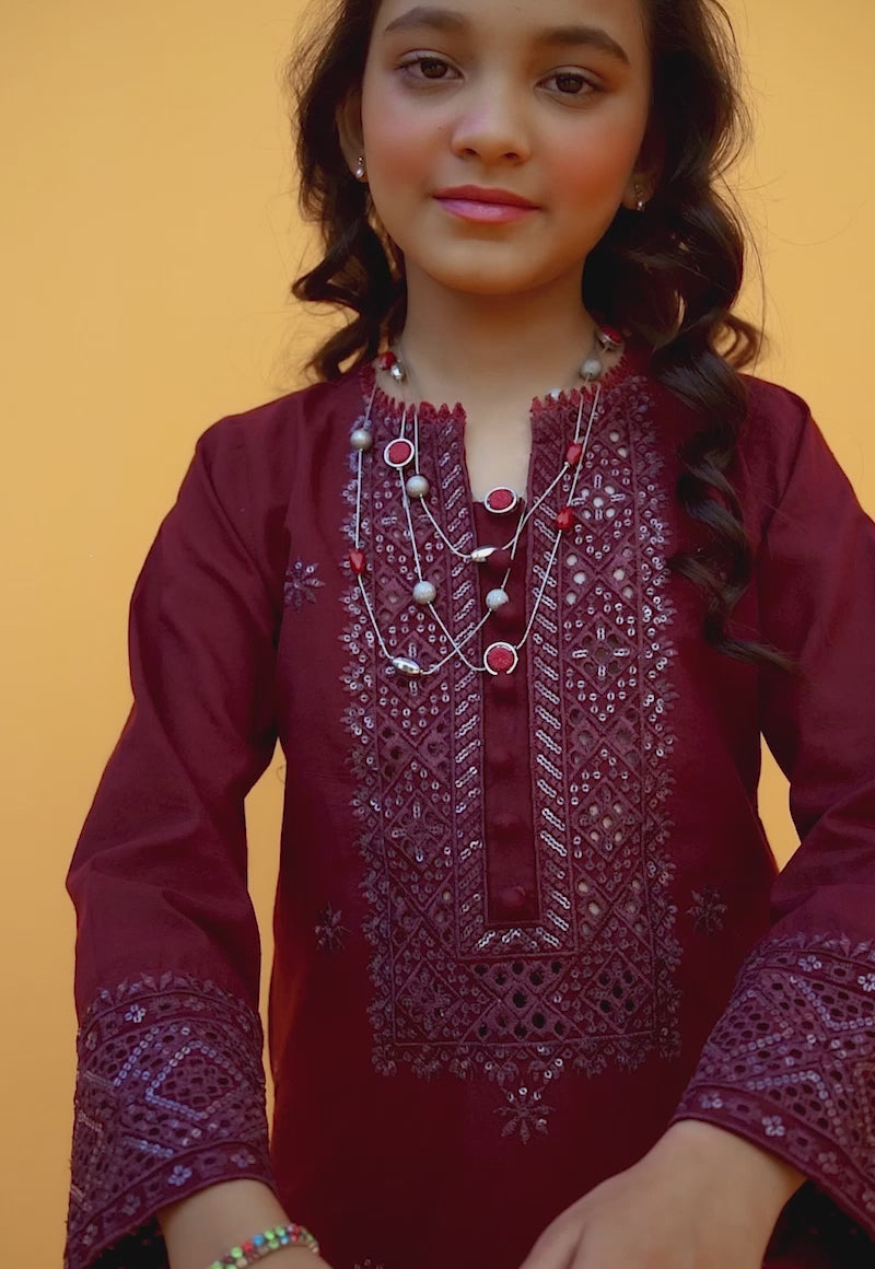 Pakistani Purple Embroidered Cambric Salwar Kameez (2-Piece) - Image 3