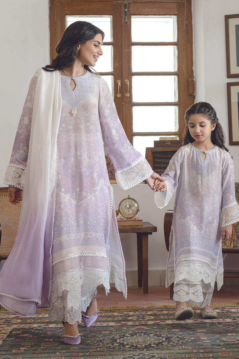 Pakistani Lavender Lace Printed Salwar Kameez (3-Piece) - Image 8