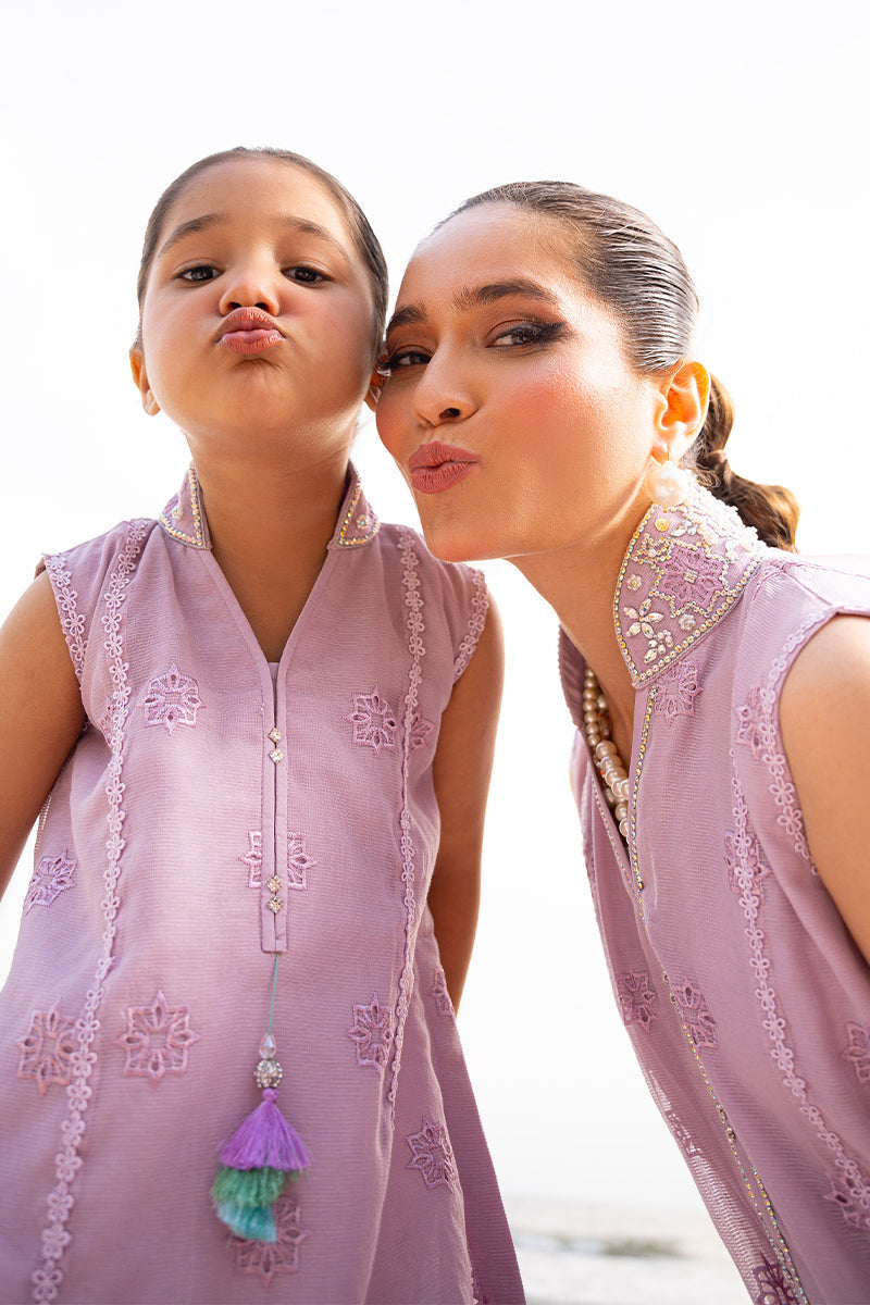 Lilac Embroidered Cotton Organza Salwar Kameez (3-Piece) - Image 3