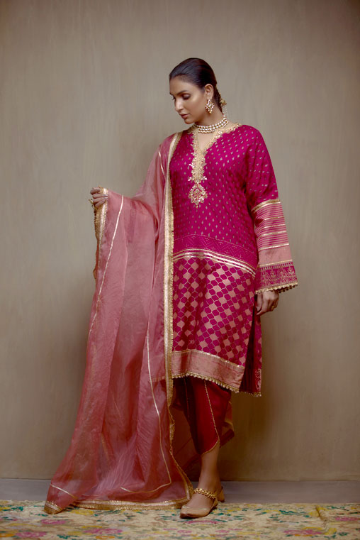 Purple Hand-Embellished Cotton Silk Kurta (3-Piece) - Image 2