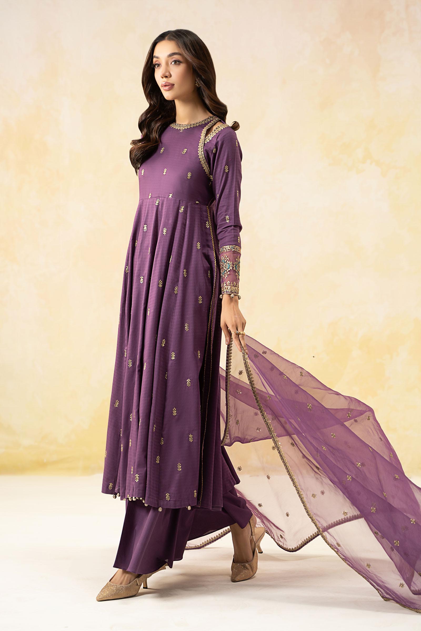 Pakistani Purple Embroidered Dobby Lawn Salwar Kameez (3-Piece) - Image 5