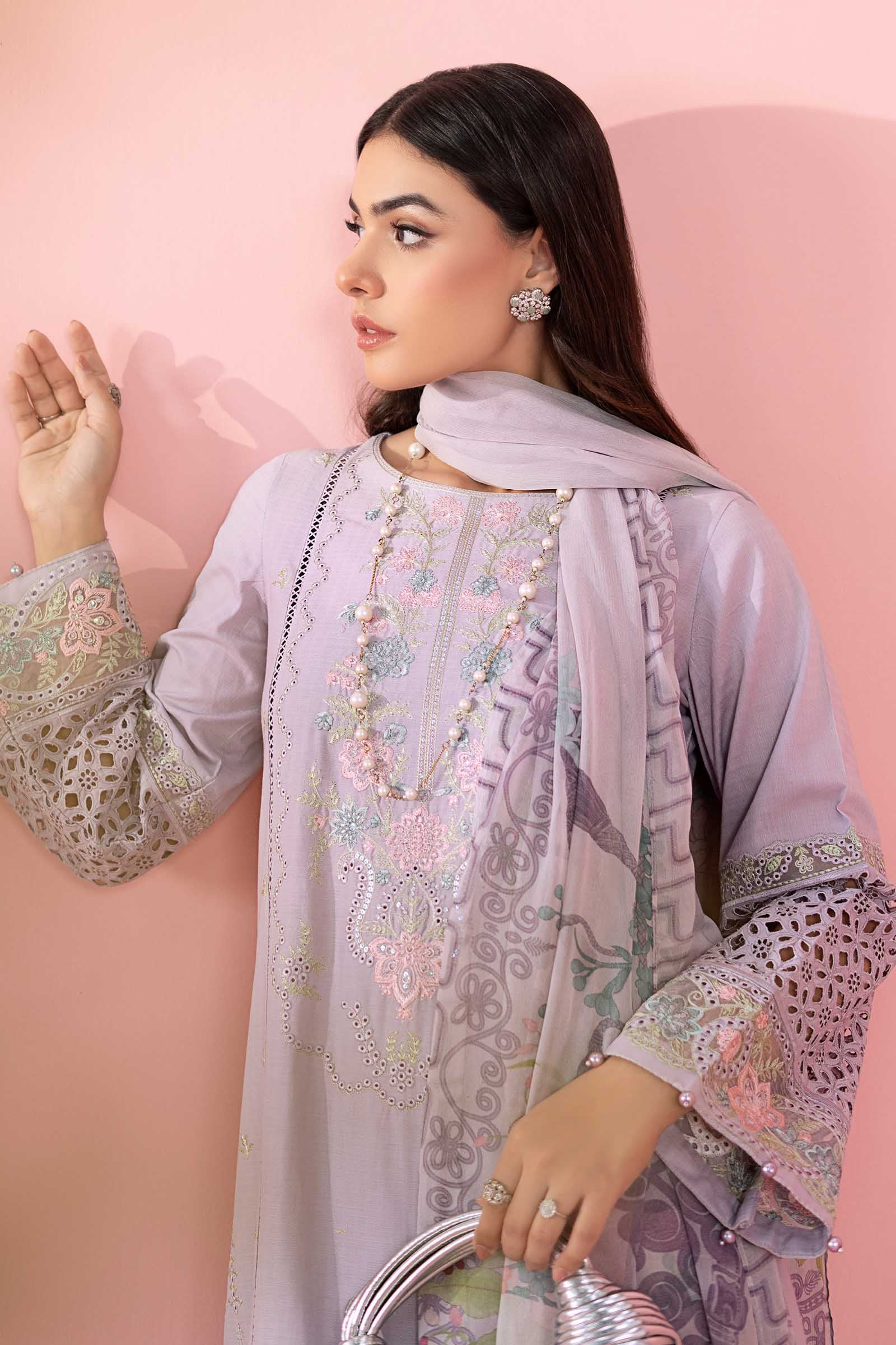 Pakistani Lilac Embroidered Dobby Salwar Kameez (3-Piece) - Image 10