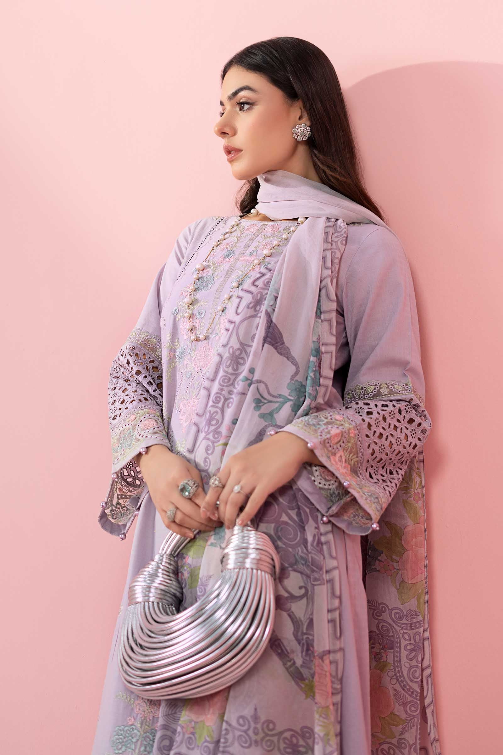 Pakistani Lilac Embroidered Dobby Salwar Kameez (3-Piece) - Image 2