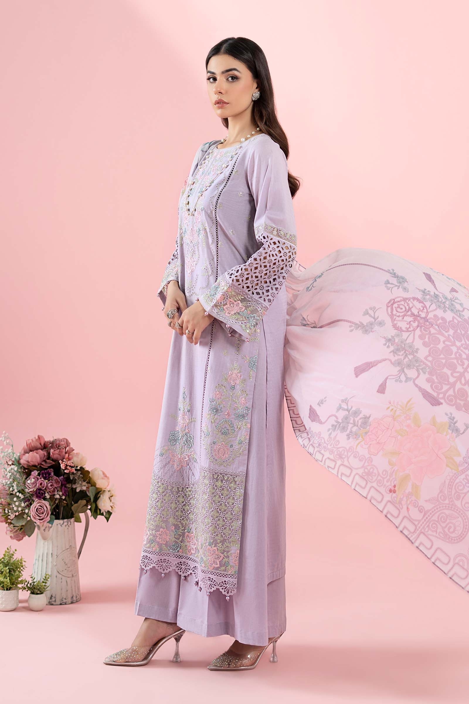 Pakistani Lilac Embroidered Dobby Salwar Kameez (3-Piece) - Image 5