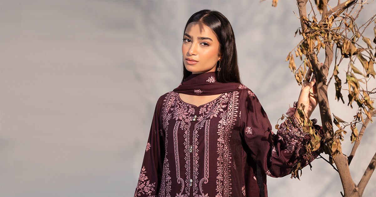 Purple Embroidered Jacquard & Linen 3-Piece Suit - Image 11