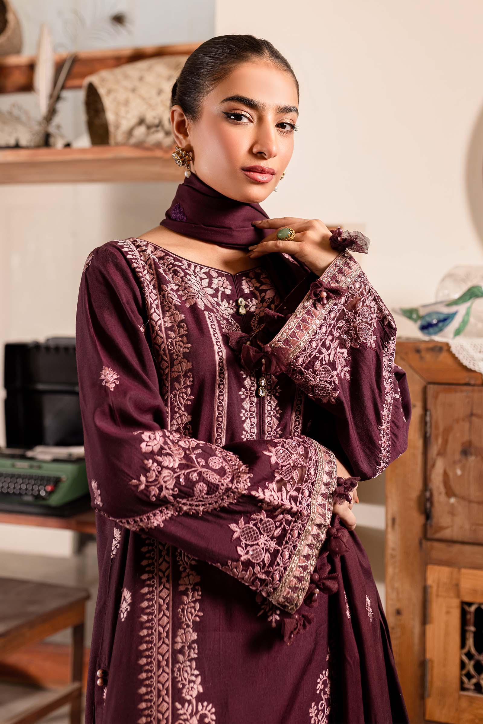 Purple Embroidered Jacquard & Linen 3-Piece Suit - Image 4
