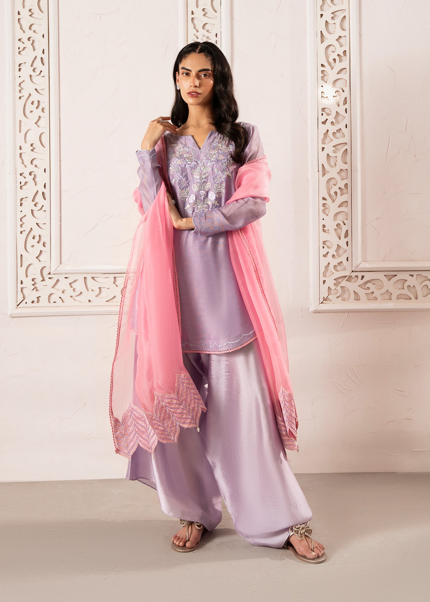 Pakistani Rich Lilac Resham Embroidered Khaddi Silk Salwar Kameez (3-Piece) - Image 7