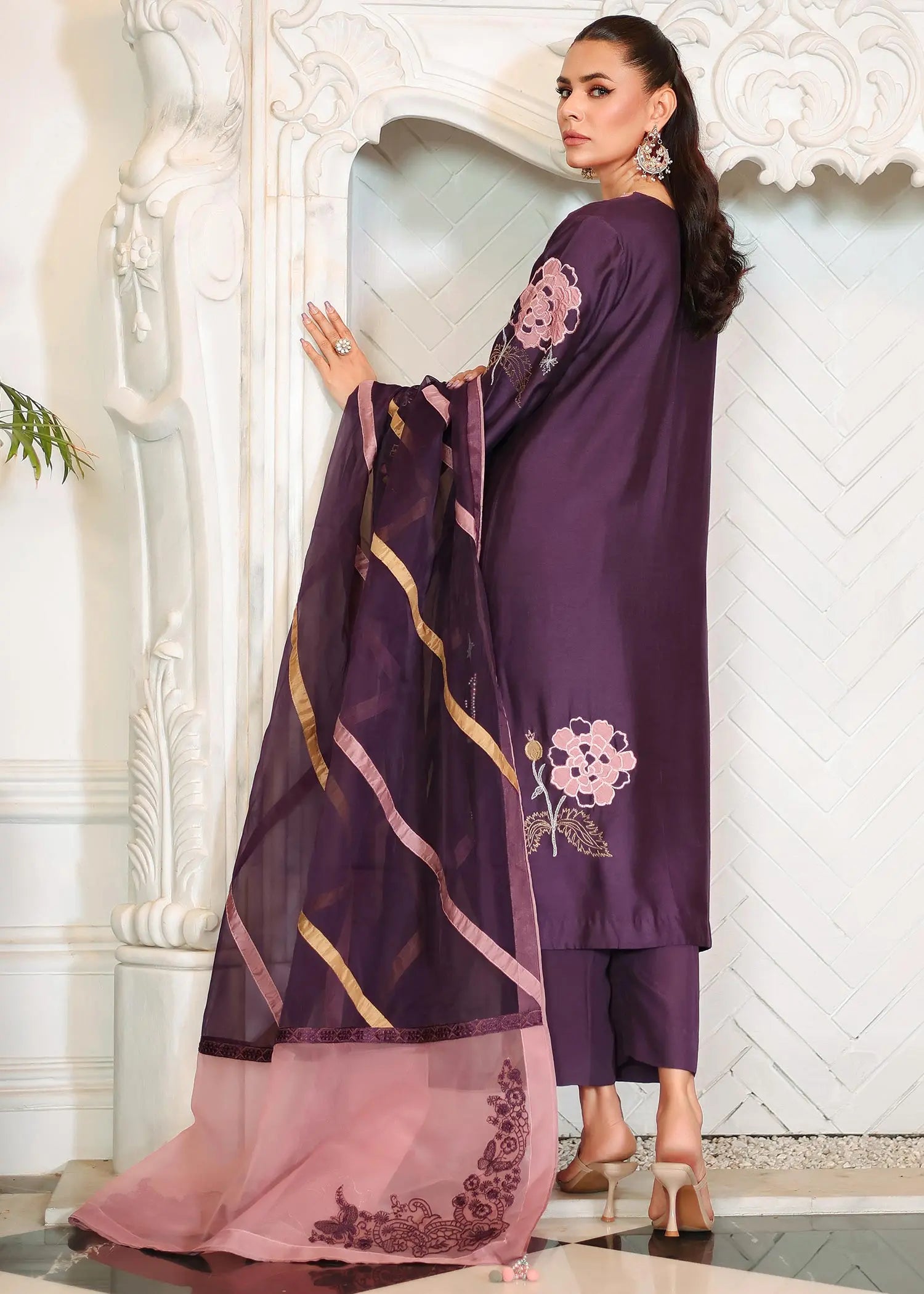 Purple Embroidered Khadi Silk 3-Piece Salwar Kameez - Image 5