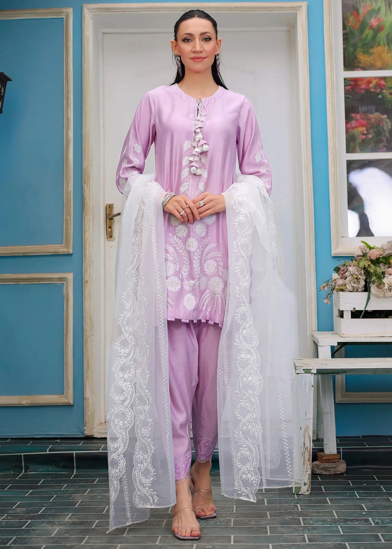 Pakistani Lilac Embroidered Khadi Silk Salwar Kameez (3-Piece) - Image 9
