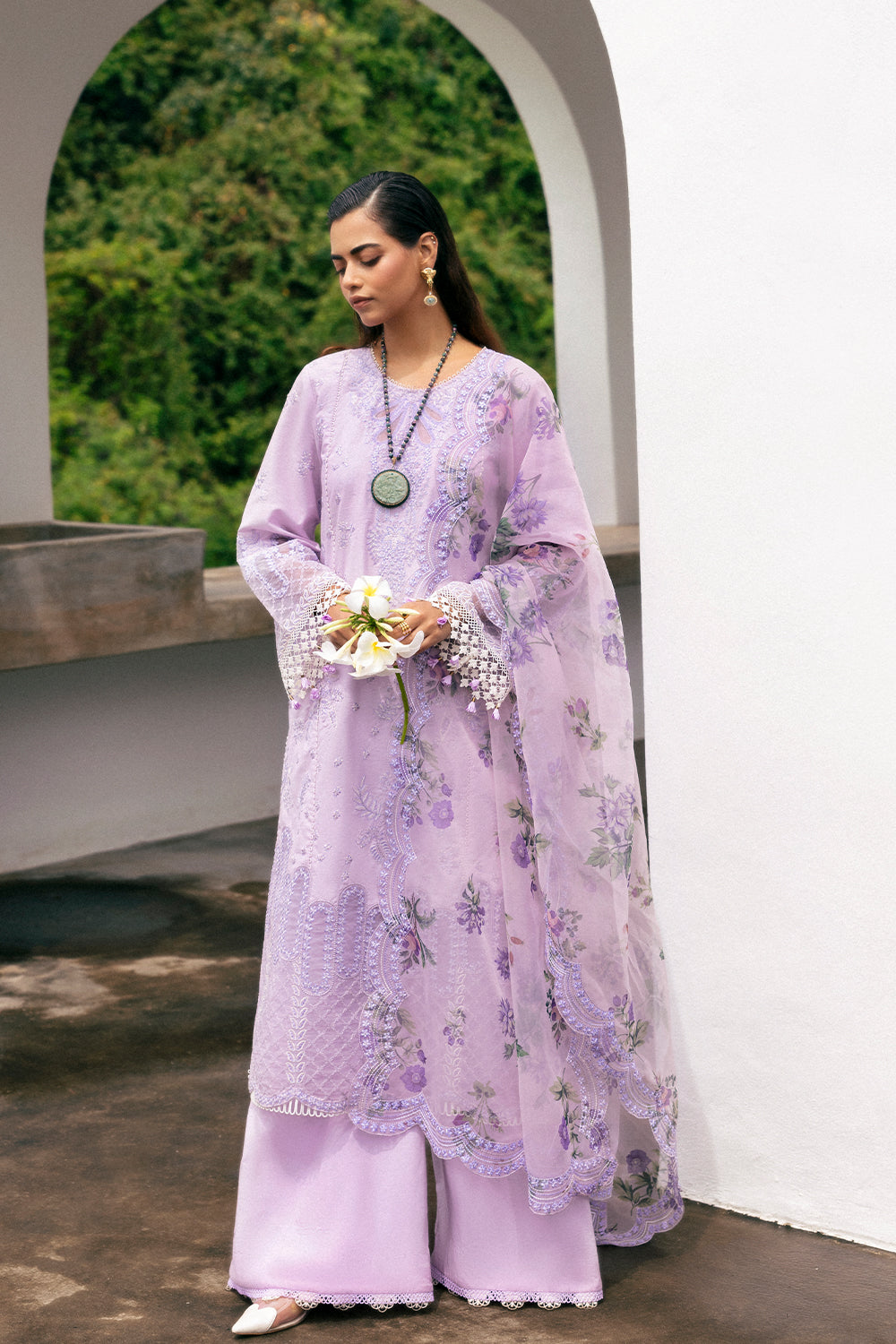 Lilac Embroidered Lawn & Organza Salwar Kameez (3-Piece) - Image 2