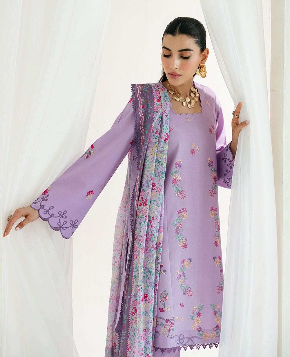 Pakistani Lilac Ribbon-Embroidered Lawn Salwar Kameez (3-Piece) - Image 3