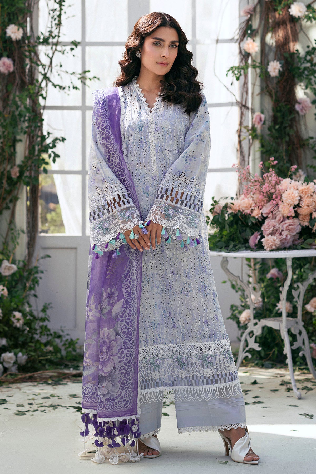 Lilac Schiffli Embroidered Lawn 3-Piece Suit - Image 1