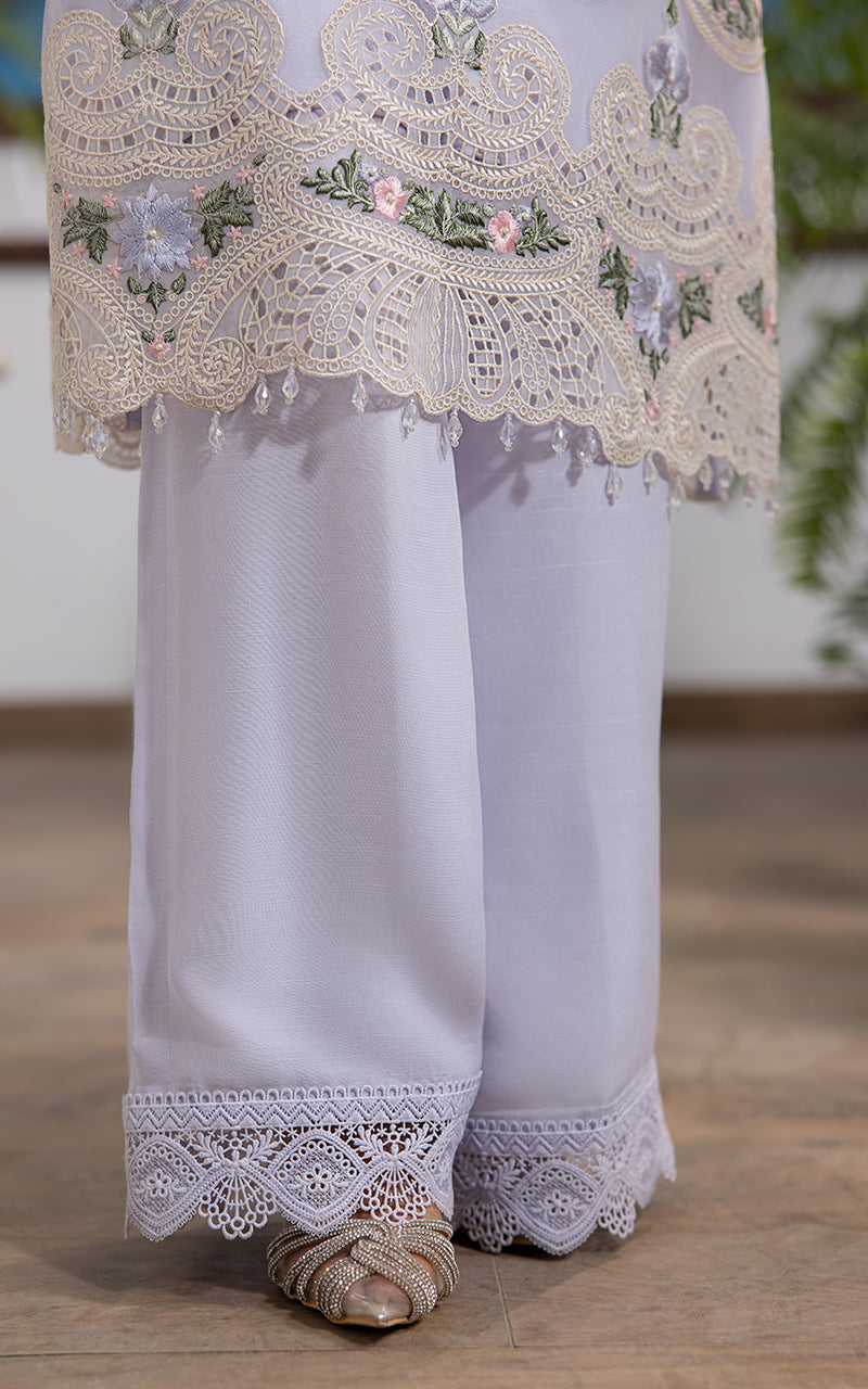 Pakistani Lilac Embroidered Net Salwar Kameez (2-Piece) - Image 4