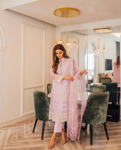 Pakistani Lilac Embroidered Organza Salwar Kameez (4-Piece) - Image 1