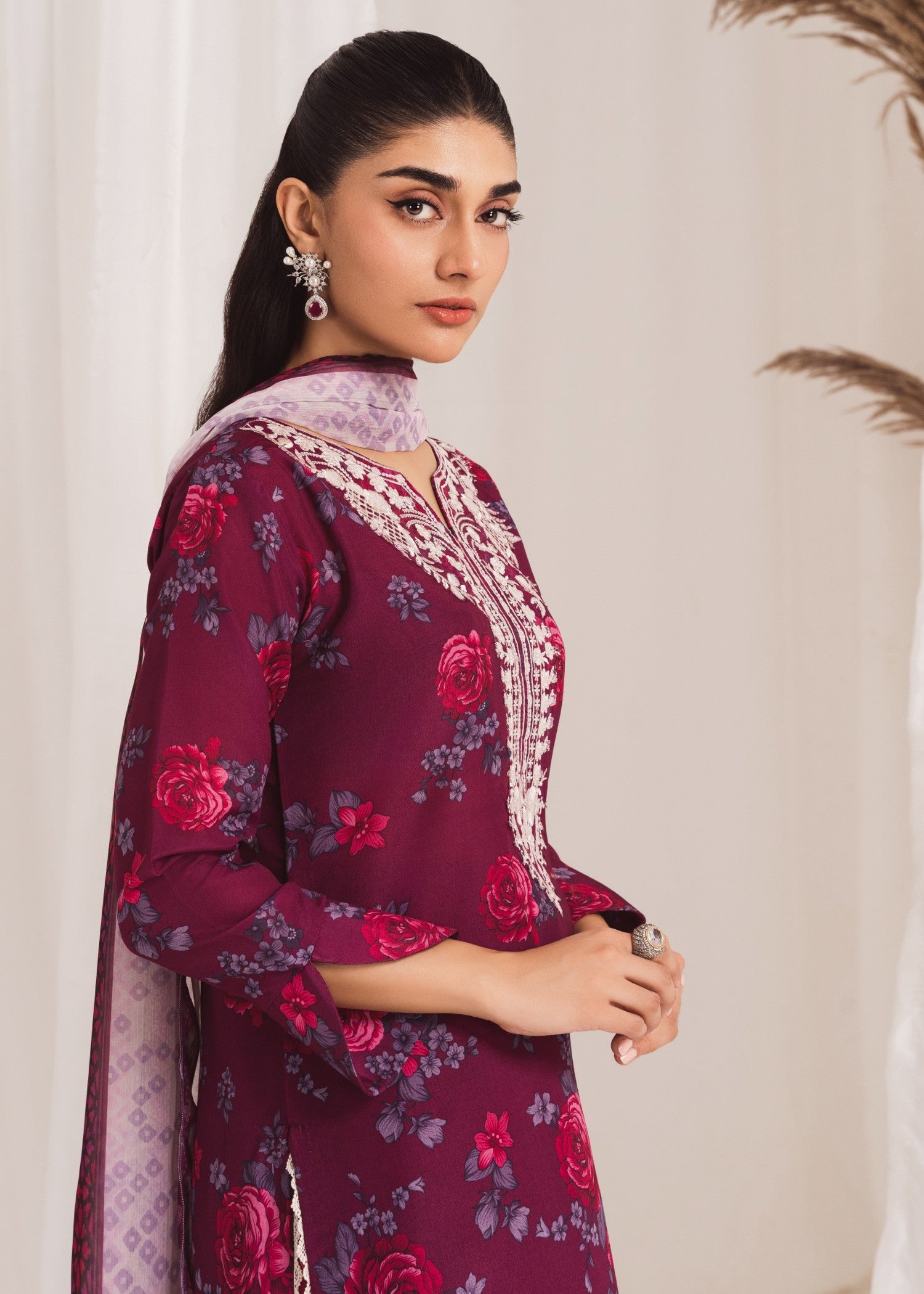 Pakistani Plum Printed Poly Lawn Kurta Set (2-Piece) - Image 4