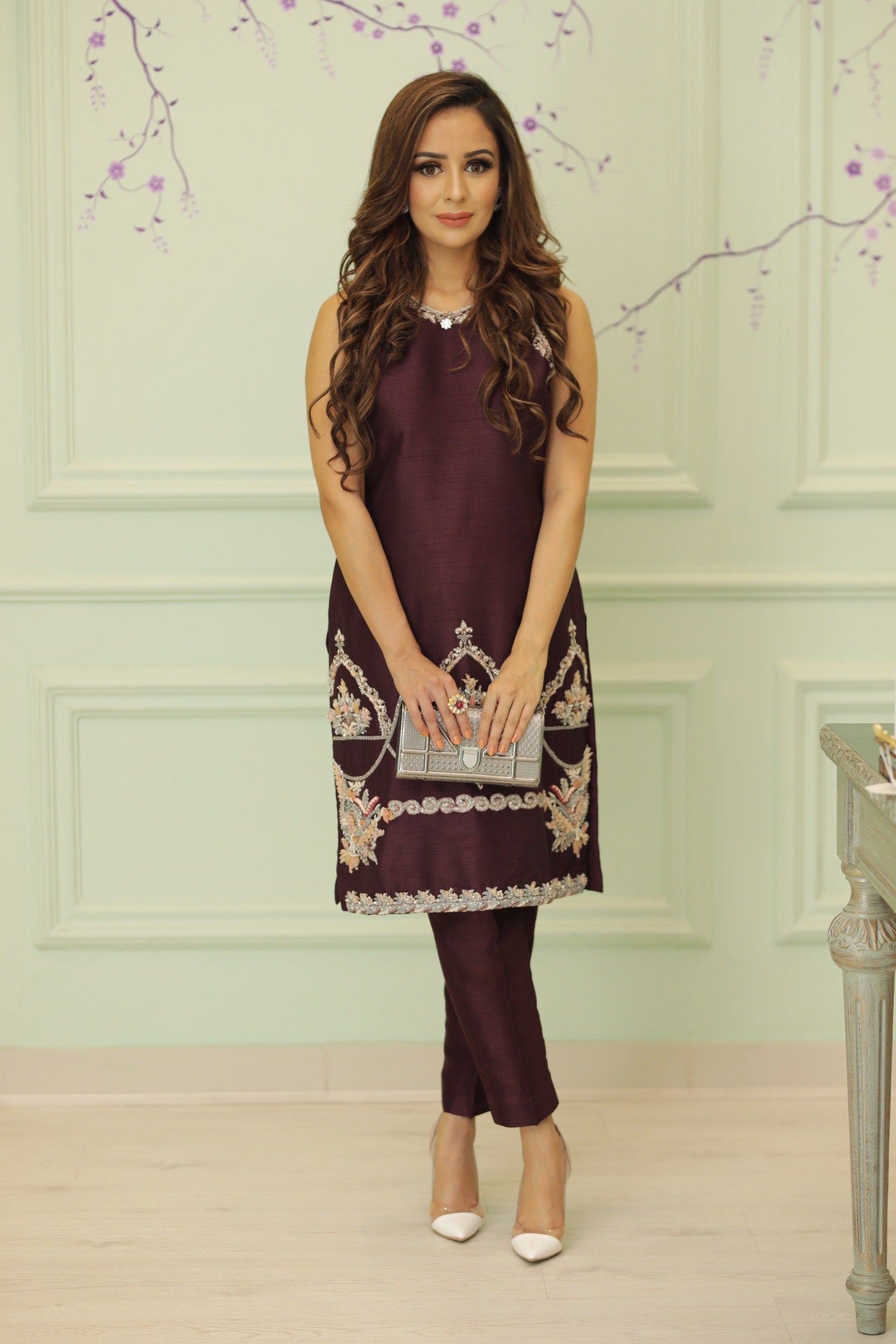 Pakistani Plum Hand-Embellished Raw Silk Halter Kameez (2-Piece) - Image 3