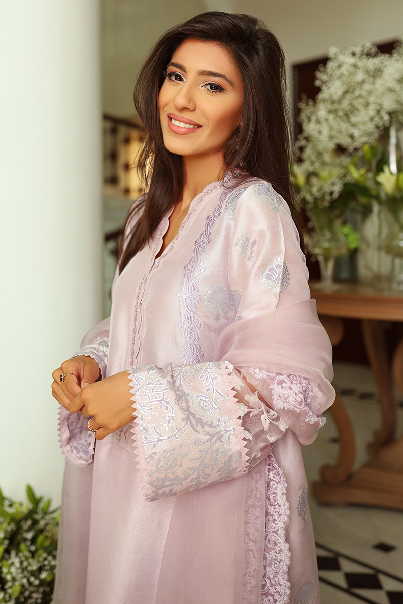 Lavender Embroidered Raw Silk Kurta Set (3-Piece) - Image 2