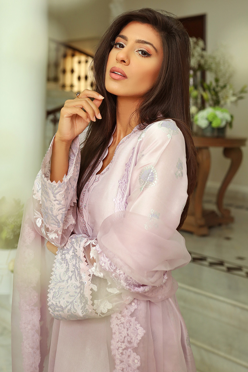 Lavender Embroidered Raw Silk Kurta Set (3-Piece) - Image 6