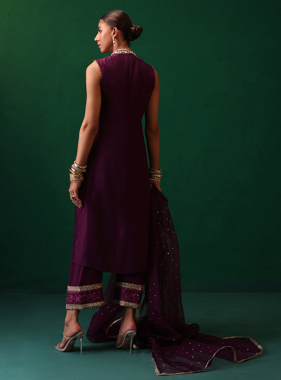 Pakistani Deep Plum Embroidered Rawsilk Organza Kurta Set (3-Piece) - Image 4