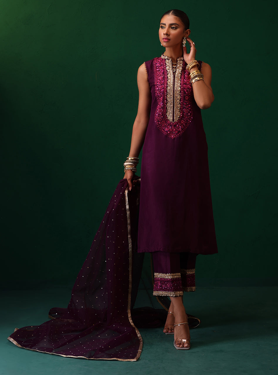 Pakistani Deep Plum Embroidered Rawsilk Organza Kurta Set (3-Piece) - Image 8