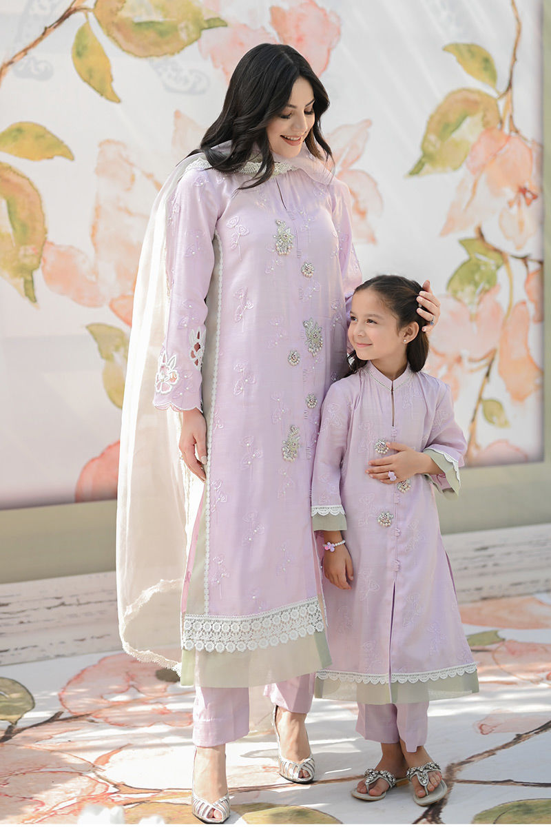 Lilac Embroidered Silk Kurta Set (3-Piece) - Image 3