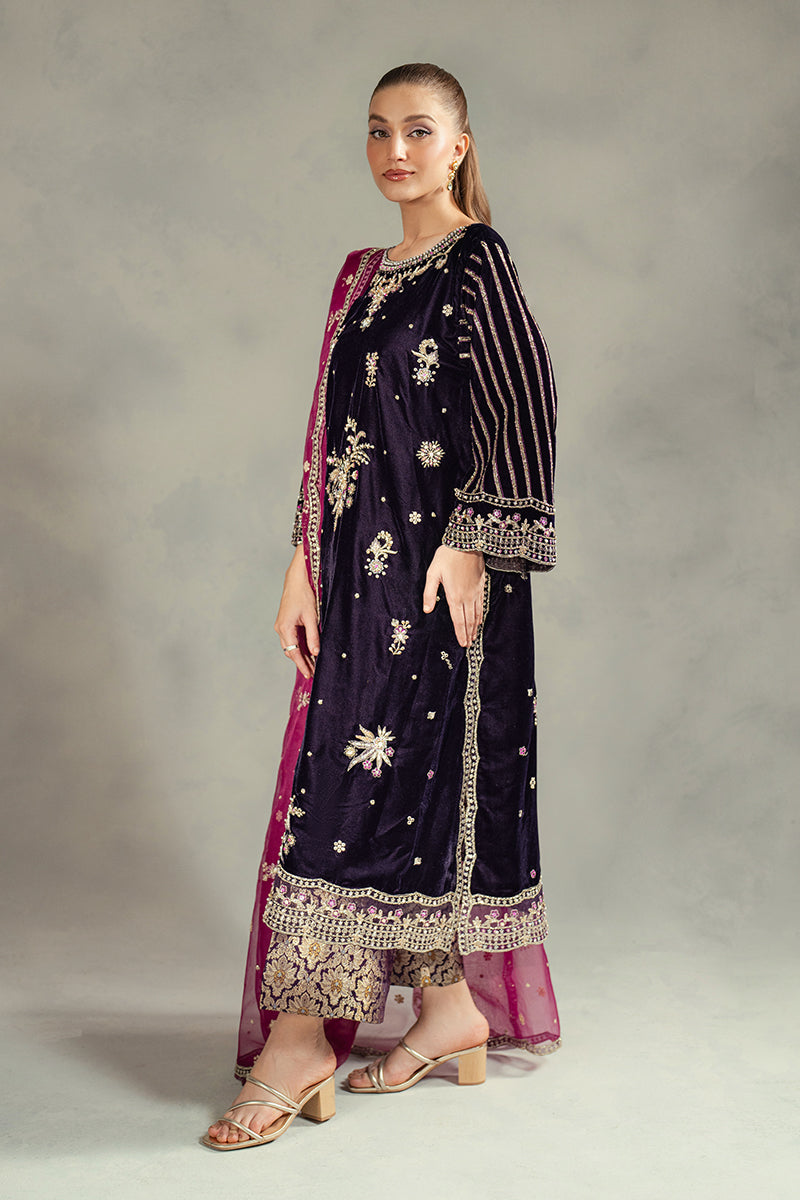 Purple Embellished Velvet Salwar Kameez (3-Piece) - Image 4